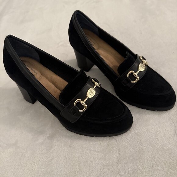 Gianni Bernini Porshaa Black Suede Loafer Heels With Gold Buckle Women's Size 8M - Picture 9 of 12